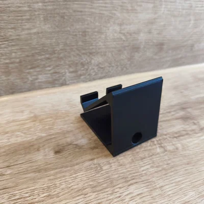 Giá đỡ điện thoại 3D để bàn nhỏ gọn, hỗ trợ sạc pin