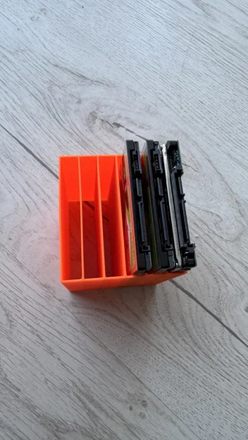 Kệ để ổ cứng 2.5 inch SATA 6 ngăn - Thiết kế 3D tối giản - Image 2
