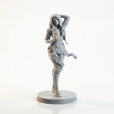 Mô hình nhân vật nữ Rogue in 3D