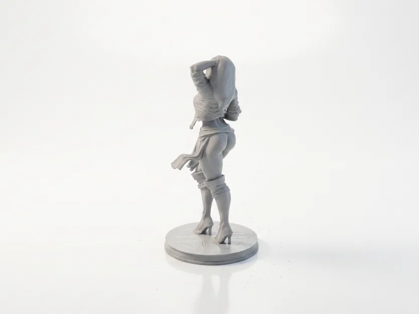Mô hình nhân vật nữ Rogue in 3D - Image 4