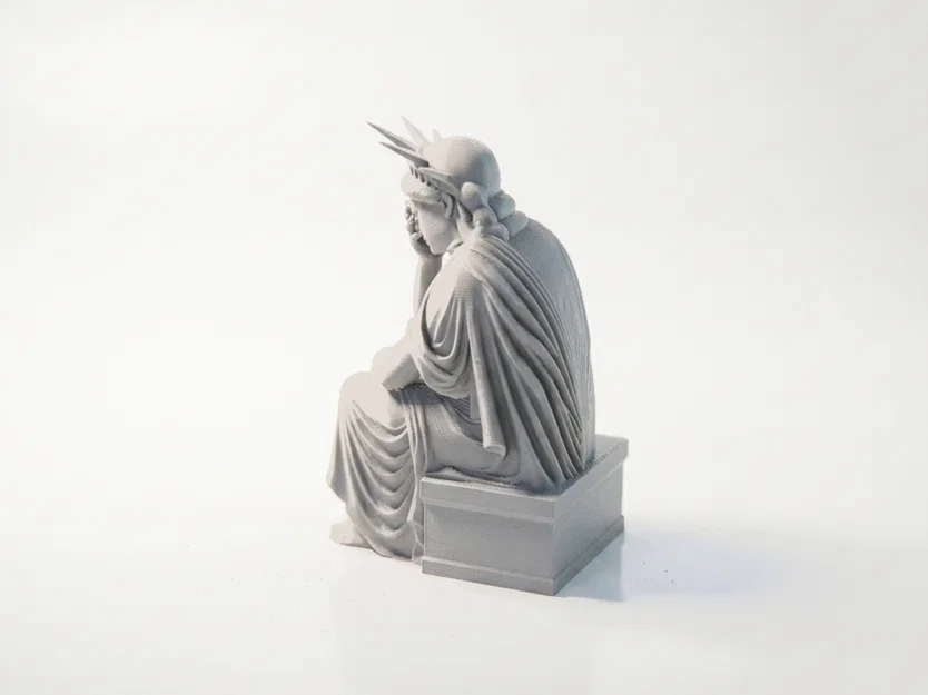 Mô hình in 3D Nữ thần Tự do trầm tư (Sad Liberty Statue) - Image 4