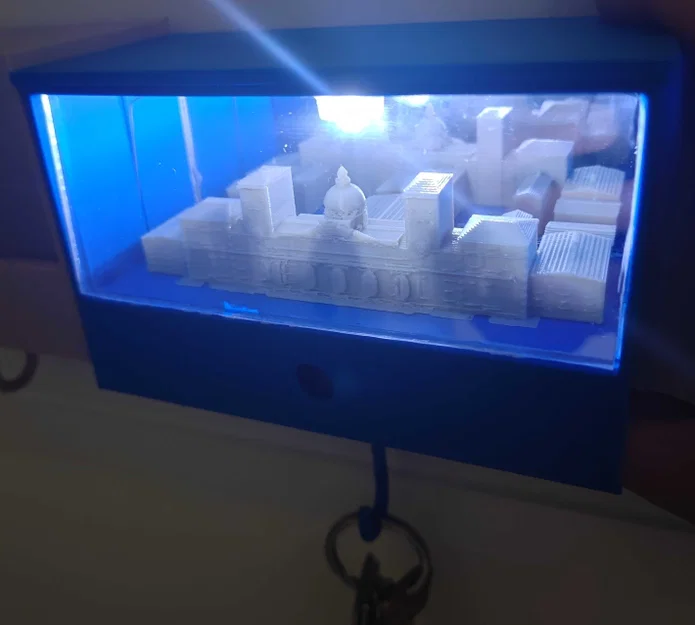 Móc treo chìa khóa gương vô cực (Infinity Mirror Keyholder) - Image 1