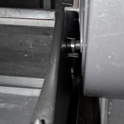 Chốt đỡ hộc đựng đồ (Glove Box Pin) cho xe Nissan D21