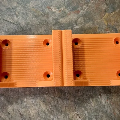 Giá đỡ đôi cho pin RIDGID 18V có độ vát