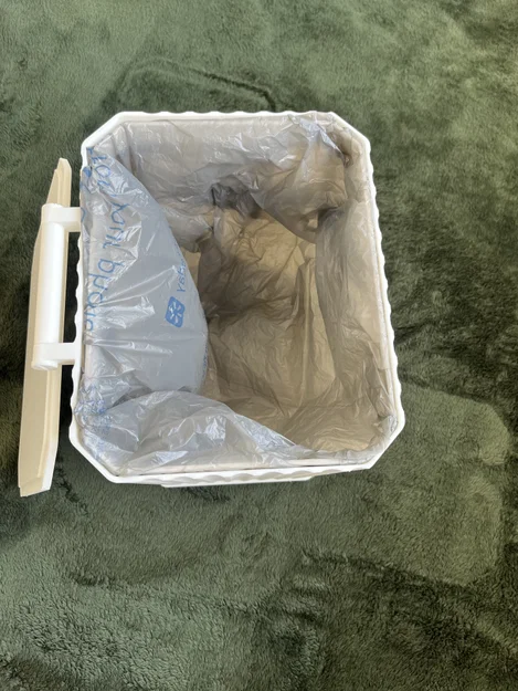 Eco-Bin: Thùng rác thông minh tái sử dụng túi ni lông - Image 11
