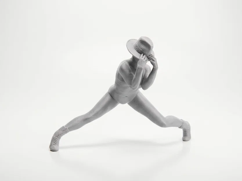 Mô hình tượng nữ đội mũ Fedora in 3D - Image 2