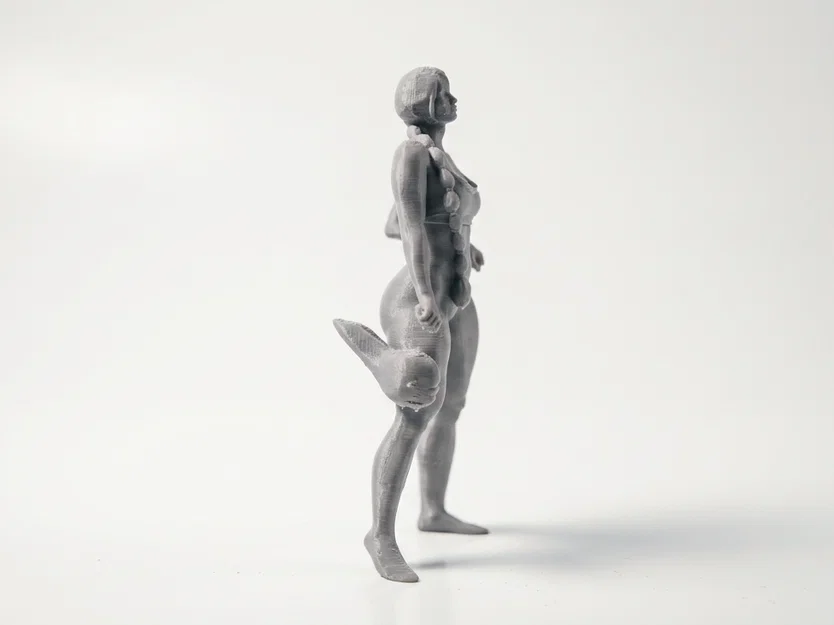 Mô hình tượng nữ vận động viên mặc Bikini - File STL in 3D - Image 3