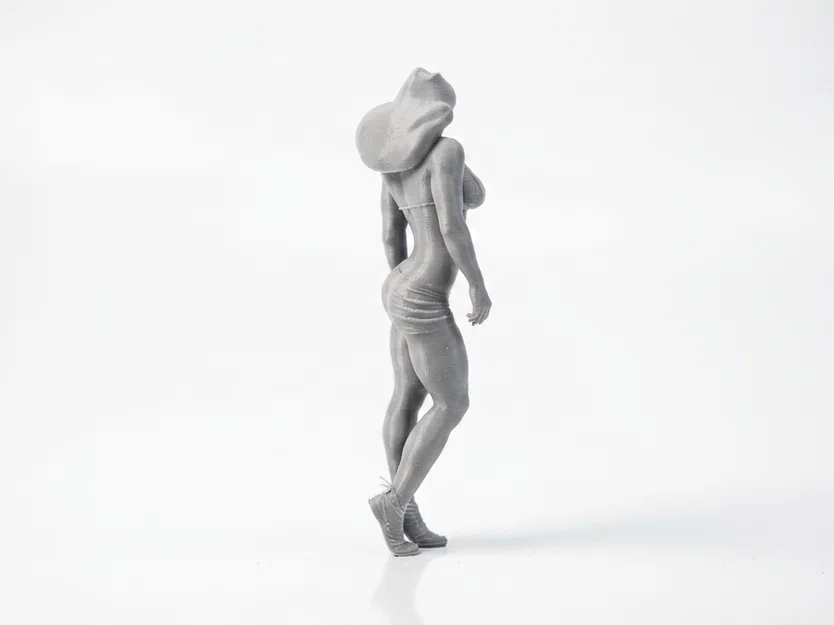 Mô hình nữ vận động viên - File in 3D (Athletic Woman Figurine) - Image 3