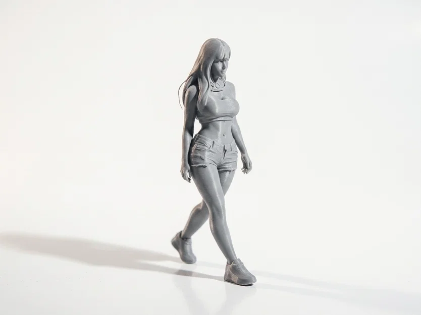 Mô hình tượng nữ thể thao đang bước đi - 3D Printable - Image 2