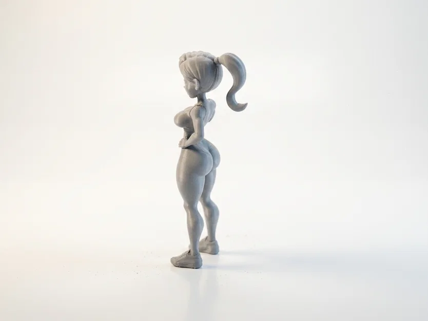 Mô hình 3D Nữ Vận Động Viên Cơ Bắp (Flexing Lady Athletic Figure) - Image 4