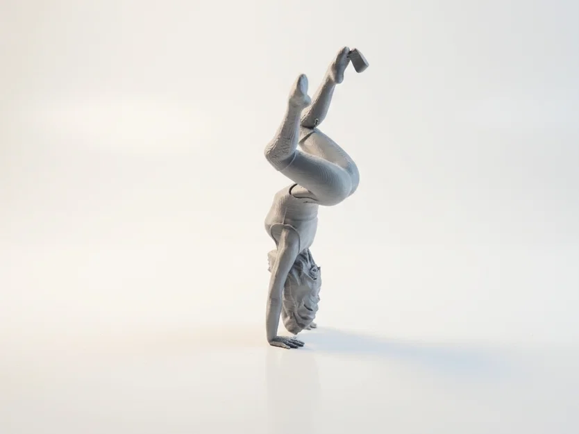 Mô hình 3D in được: Tượng cô gái tập Yoga tư thế dẻo dai - Image 1