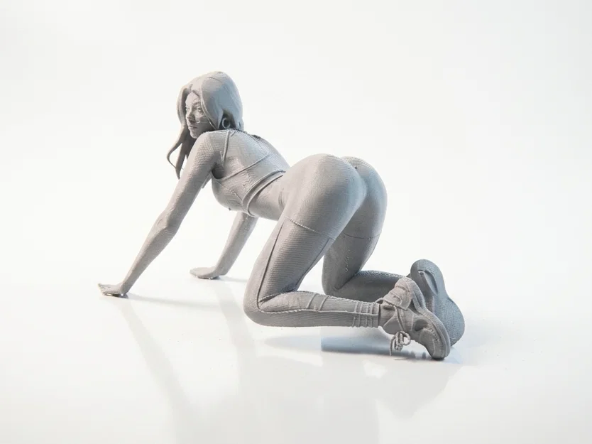 Mô hình 3D Cô gái thể hình (Fitness Woman Figurine) - Sắc nét và chi tiết - Image 2