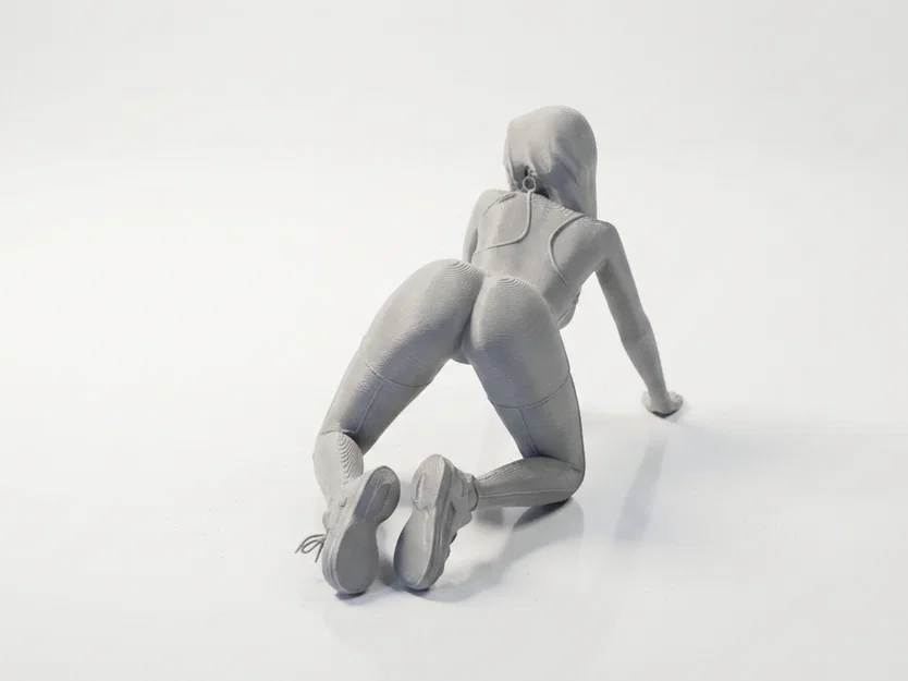 Mô hình 3D Cô gái thể hình (Fitness Woman Figurine) - Sắc nét và chi tiết - Image 3