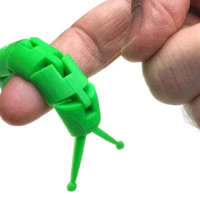 Mô hình ốc sên khớp nối (Articulated Slug) in 3D siêu linh hoạt