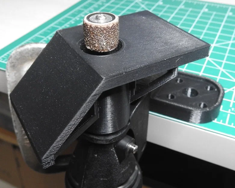 Phụ kiện dẫn hướng thẳng đứng cho máy mài Dremel (Dremel Vertical Guide) - Image 3