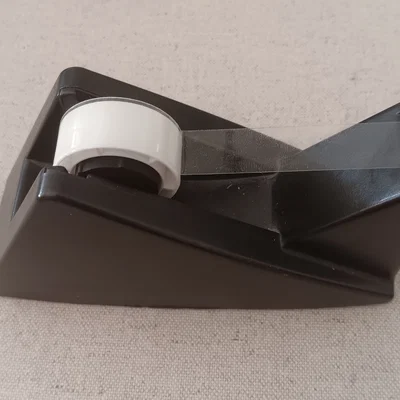 Trục thay thế cho giá đỡ băng keo Tesa (Thiết kế in 3D)