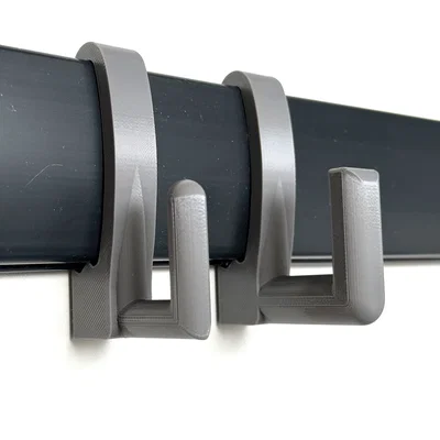 Bộ sưu tập móc treo đủ kích thước cho thanh ray Rubbermaid FastTrack