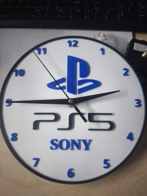 Đồng hồ treo tường PS5: Mẫu in 3D trang trí góc Gaming cực chất - Image 1
