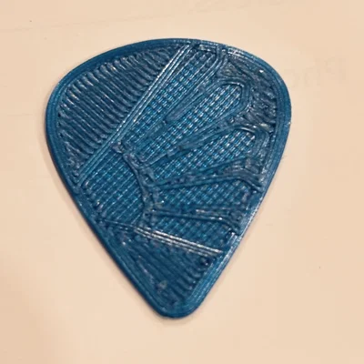 Phím gảy đàn Guitar in 3D với logo Meta Runner độc đáo