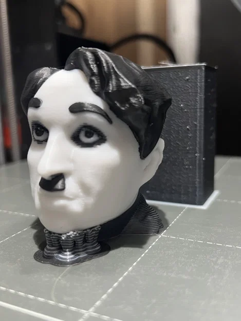 Tượng Bán Thân Charlie Chaplin | PrusaSlicer ColorMix - Image 8