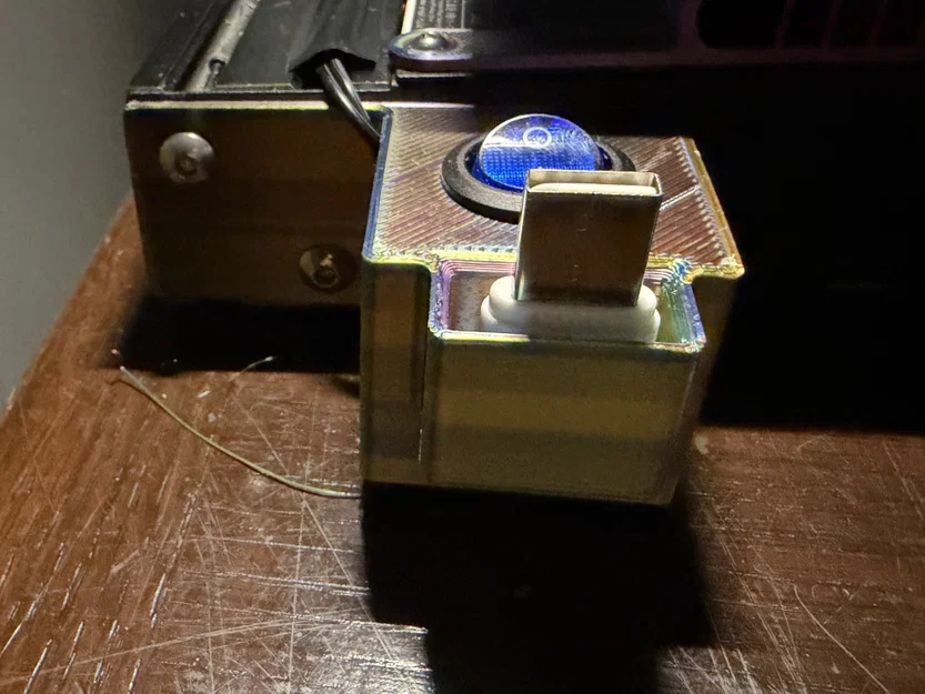 GIÁ ĐỠ CÔNG TẮC ĐÈN VÀ THẺ NHỚ SD CHO ENDER 3 - Image 2