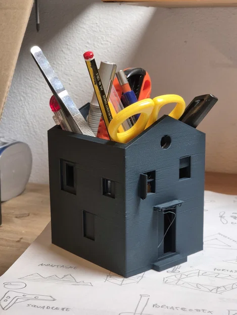 Ống đựng bút hình ngôi nhà - House Office Organizer - Image 1