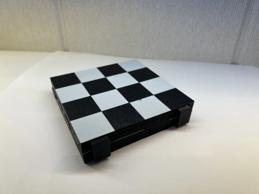Travel Checkers – Bộ Cờ Du Lịch Gấp 4 Siêu Gọn Nhẹ Có Thể In 3D - Image 2