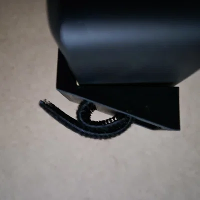 Giá treo Rode AI-1 lắp dưới bàn (Under Desk Mount)