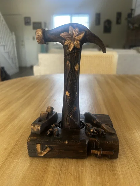 Cây búa của Thánh Giuse (Joseph's Hammer) - Image 2
