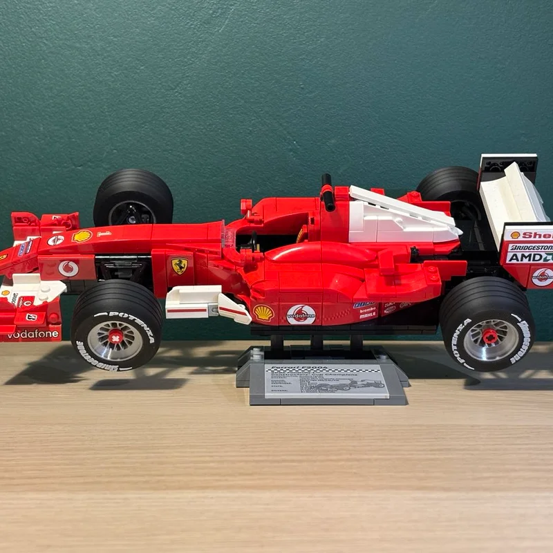 Bánh xe chân thực cho mô hình LEGO 11375 Ferrari F2004 của Schumacher
