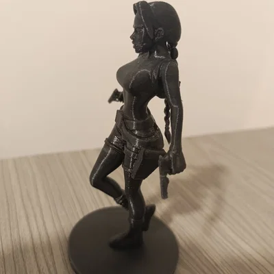 Lara Croft phiên bản cổ điển (thập niên 90)