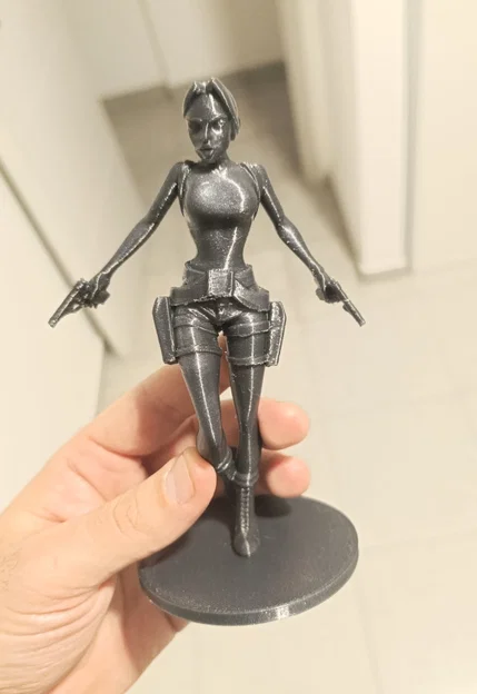 Lara Croft phiên bản cổ điển (thập niên 90) - Image 4