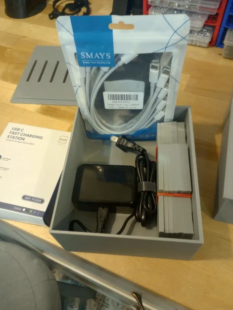Trạm sạc USB "The Traveler" - Gọn nhẹ, tiện lợi cho mọi chuyến đi - Image 4