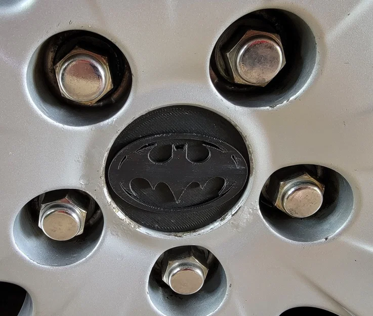 Nắp Chụp Mâm Xe Toyota 57mm - Phiên Bản Logo Batman - Image 2