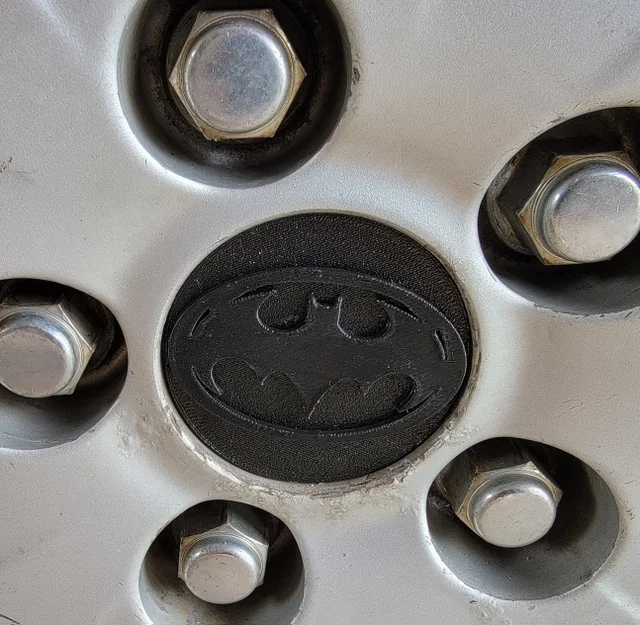 Nắp Chụp Mâm Xe Toyota 57mm - Phiên Bản Logo Batman - Image 3