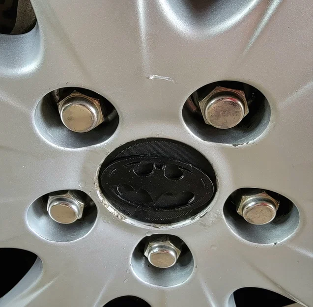 Nắp Chụp Mâm Xe Toyota 57mm - Phiên Bản Logo Batman - Image 4