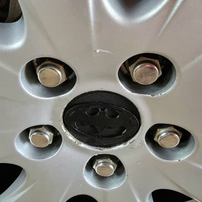 Nắp Chụp Mâm Xe Toyota 57mm - Phiên Bản Logo Batman