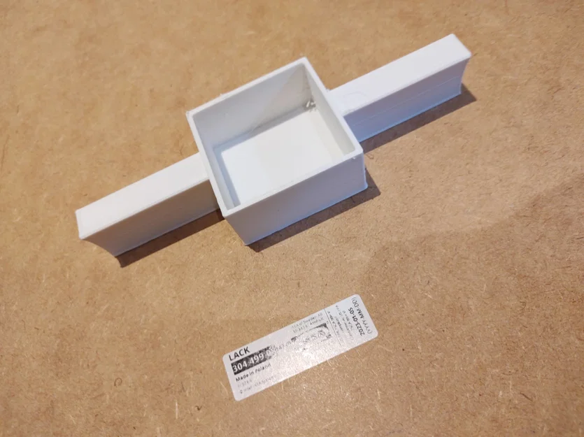 Dụng cụ vặn chân bàn IKEA Lack đơn giản - Image 2
