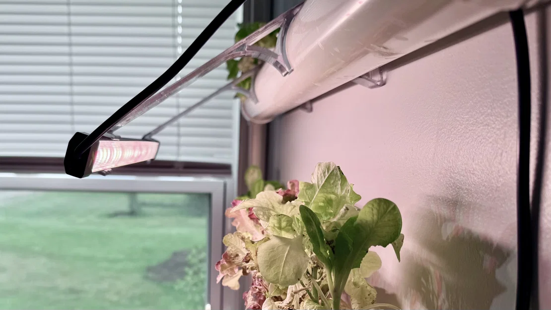 Bộ giá treo tường VIVOSUN Hydroponic và giá đỡ thanh đèn LED LumaRay - Image 3
