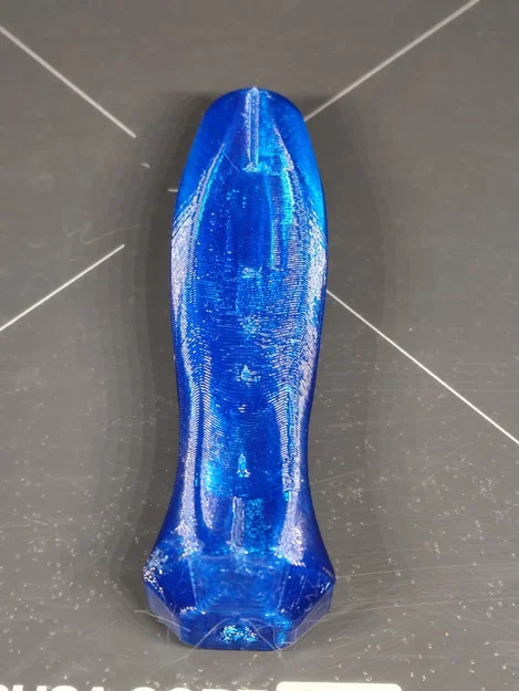 Tay cầm đa năng in 3D có lỗ gắn và vây hỗ trợ chắc chắn - Image 2