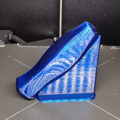 Tay cầm đa năng in 3D có lỗ gắn và vây hỗ trợ chắc chắn