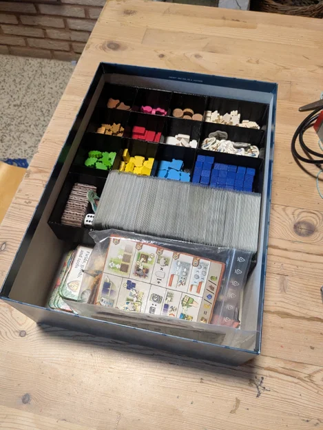 Khay đựng linh kiện và thẻ bài thông minh cho board game Allertau - Image 1
