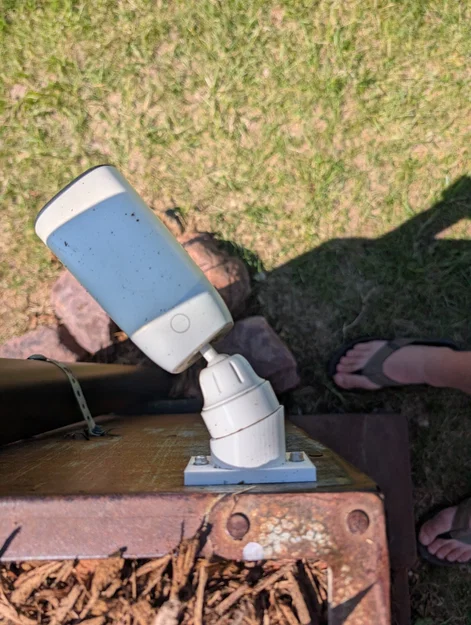 Đế gắn camera Eufycam góc nghiêng 22.5 độ (22.5 degree mount) - Image 1