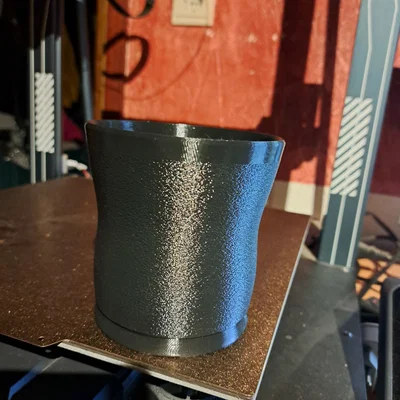 Ống cắm bút Curvy Penholder (Thiết kế tinh tế)