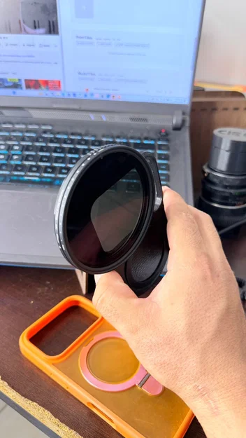 Ngàm gắn filter 77 mm cho iPhone 17 Pro - Image 1