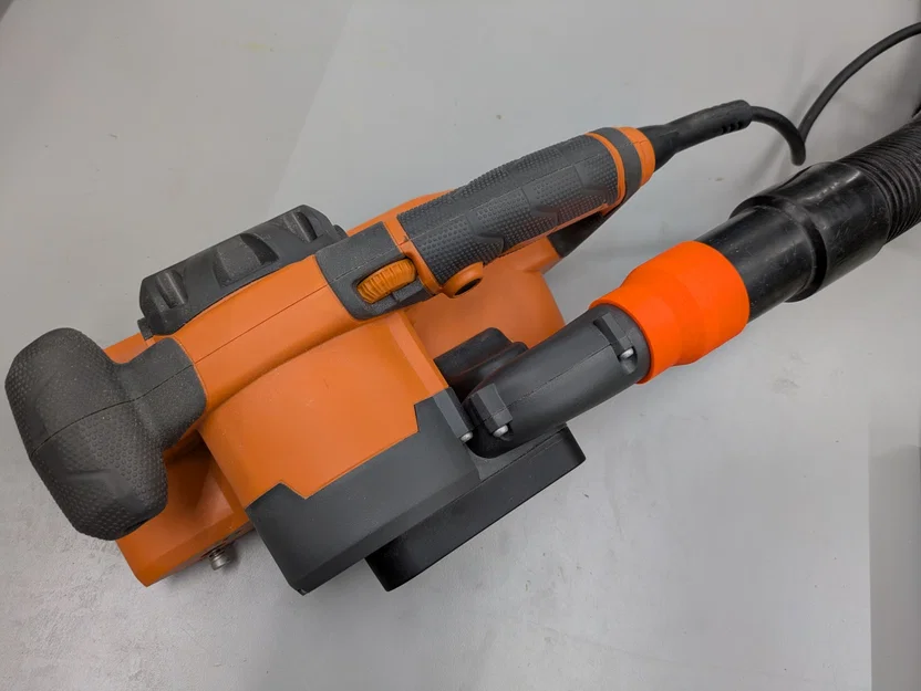 Khớp nối máy chà nhám đai Rigid với ống hút bụi Shop-Vac - Image 1