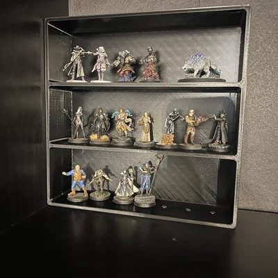 Kệ trưng bày và sắp xếp mô hình TTRPG