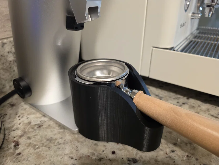 Giá đỡ Portafilter Lelit Bianca cho máy xay DF64V - Image 1