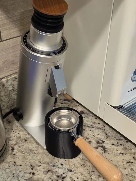 Giá đỡ Portafilter Lelit cho máy xay DF64V - Image 1