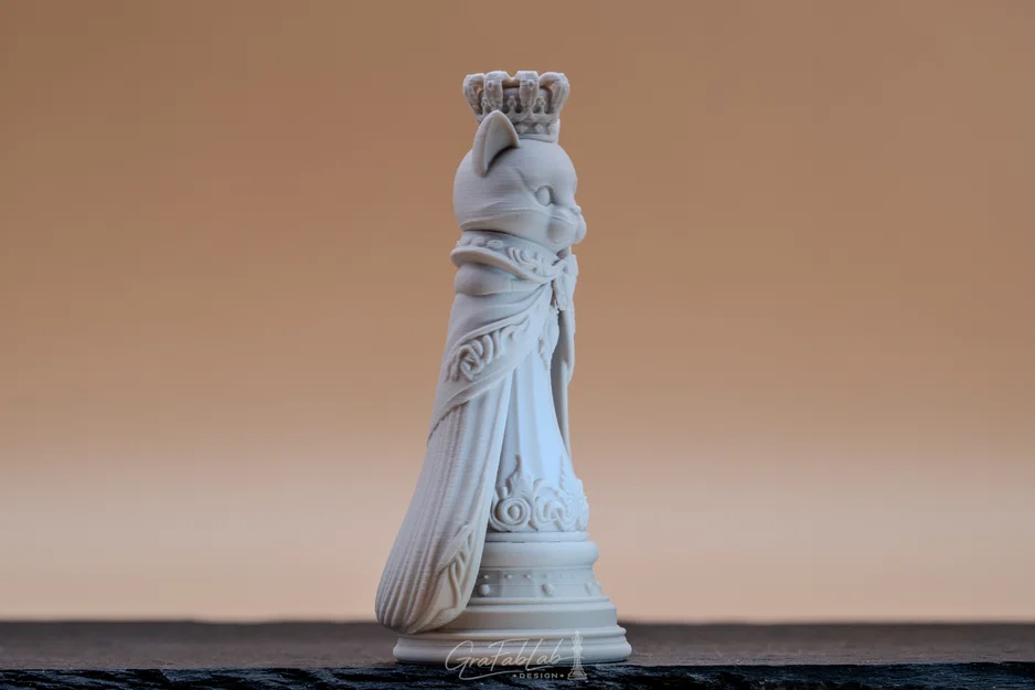 Plush Royale "Queen" - Quân cờ Nữ hoàng - Image 3